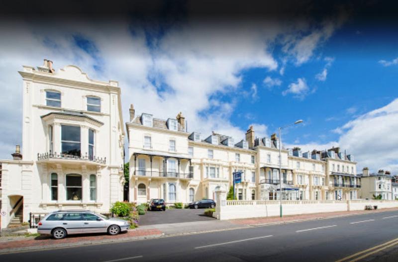 Travelodge Tunbridge Wells Exterior photo