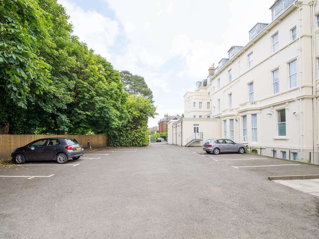 Travelodge Tunbridge Wells Exterior photo